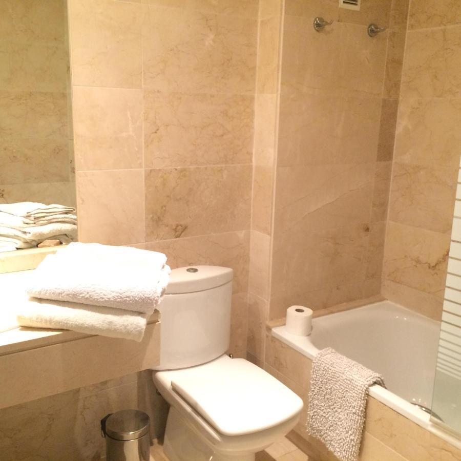 Apartamento 2 Dorm. Puerto Banus ماربيا المظهر الخارجي الصورة